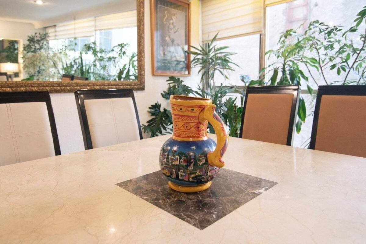 Eclectic Jungle: 4 Bedrooms In Beautifull Polanco Apartment *