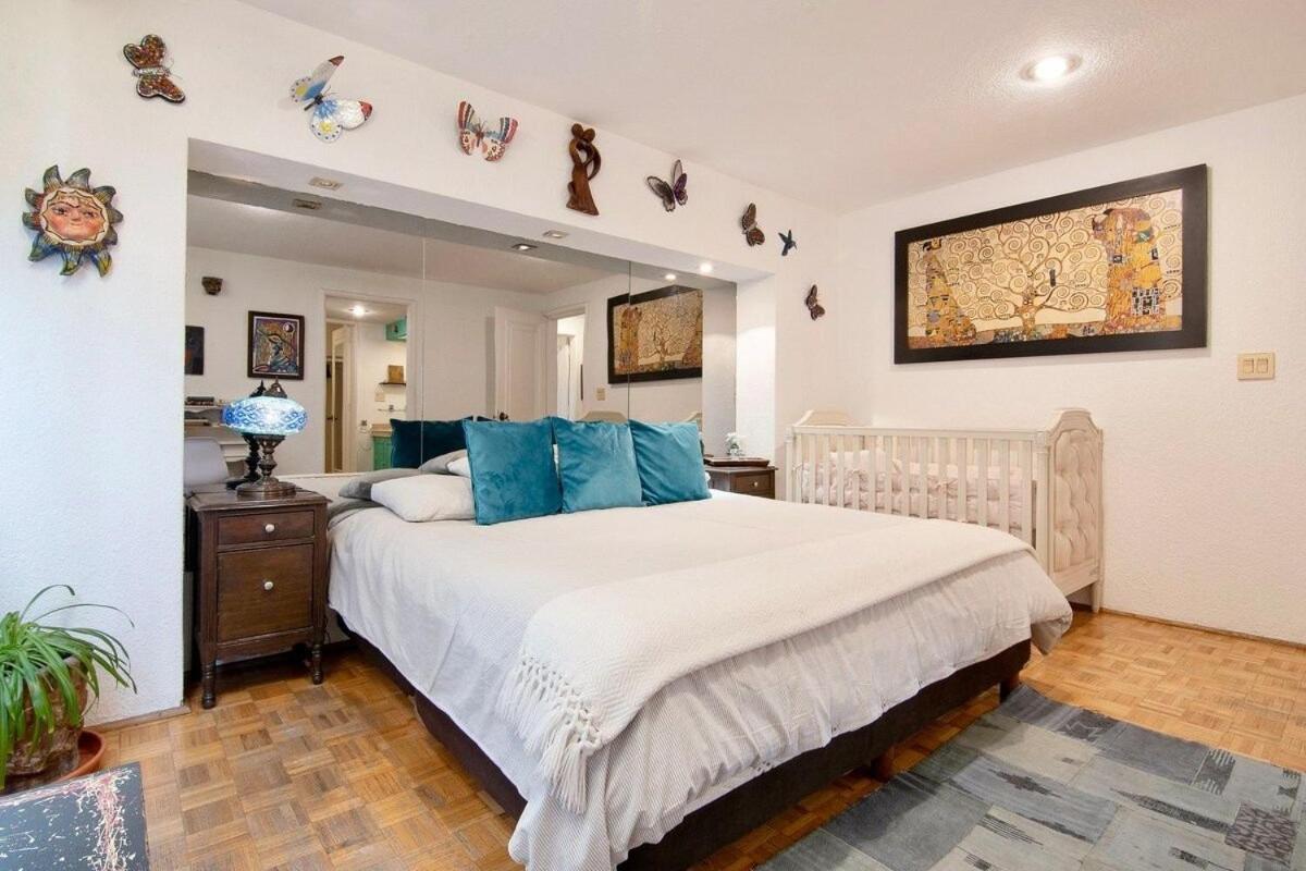 Eclectic Jungle: 4 Bedrooms In Beautifull Polanco Apartment *