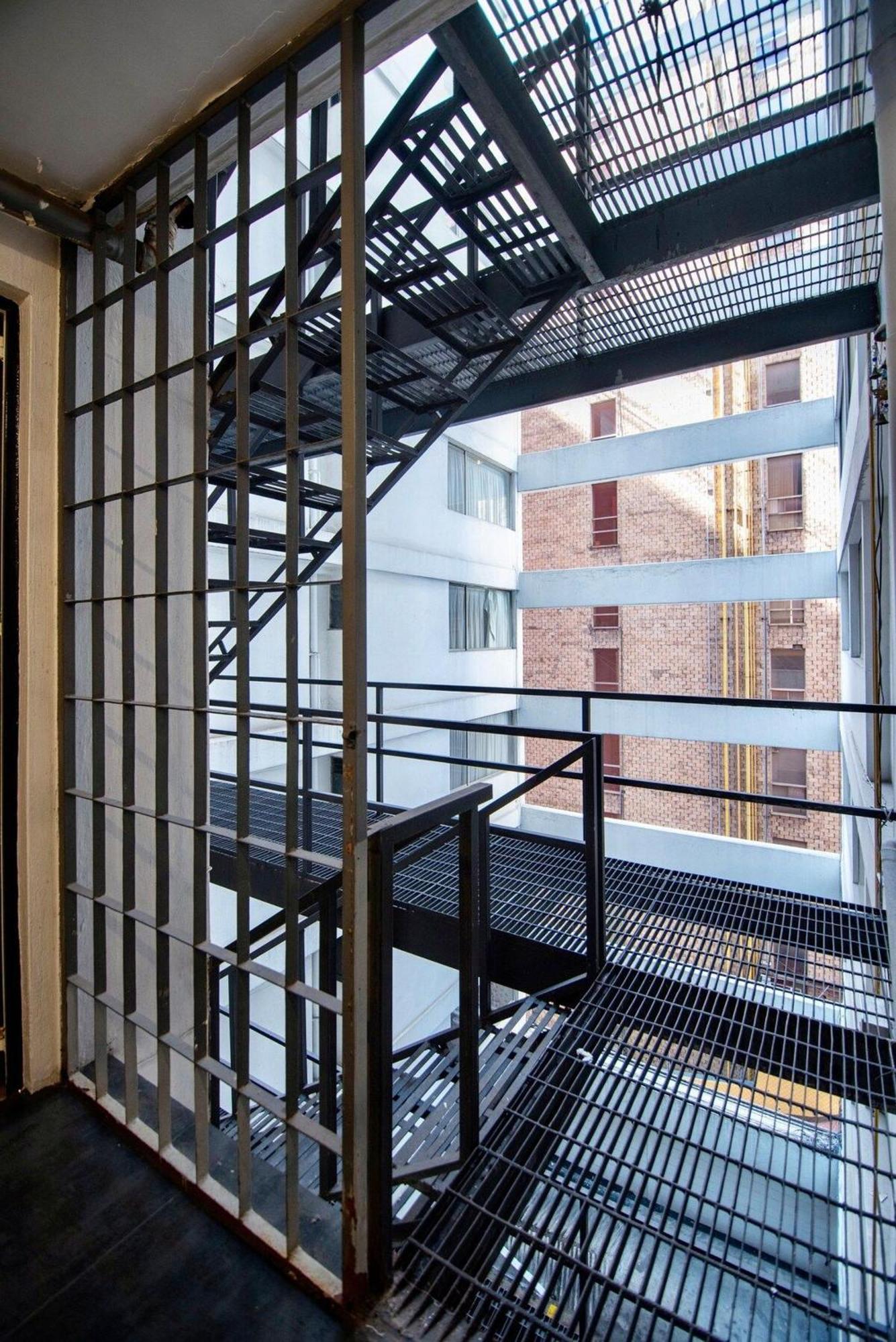Eclectic Jungle: 4 Bedrooms In Beautifull Polanco Apartment Mexico City